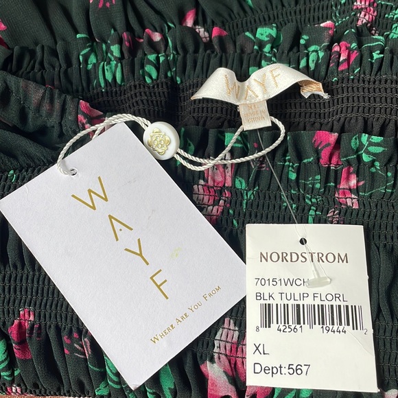 Wayf Women's floral blouse size XL - Picture 6 of 6